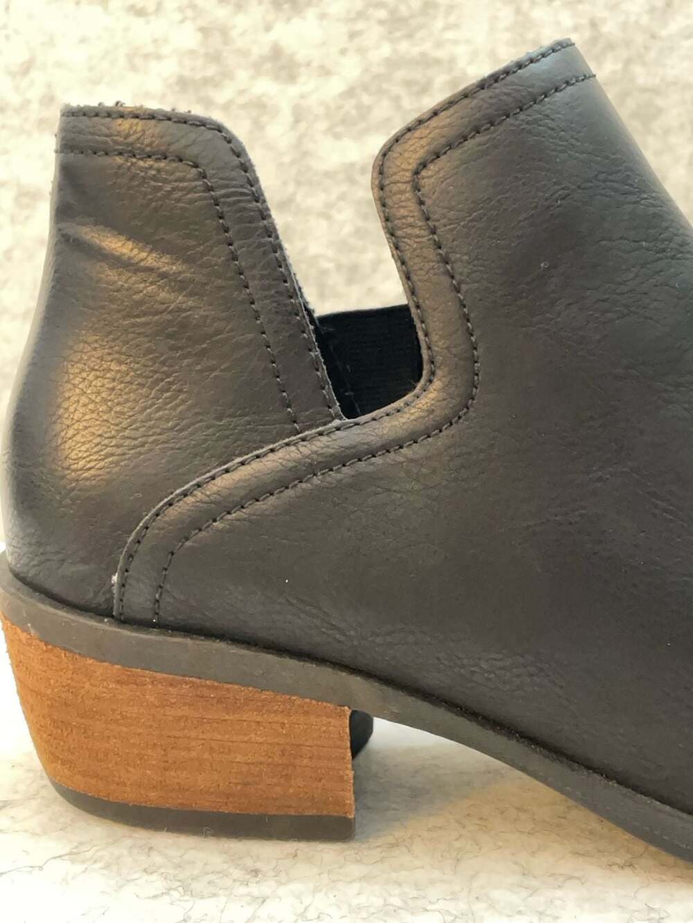 b.o.c. Born Concept Black V-Notch Block Heel Ankle Booties - Picture 6 of 10
